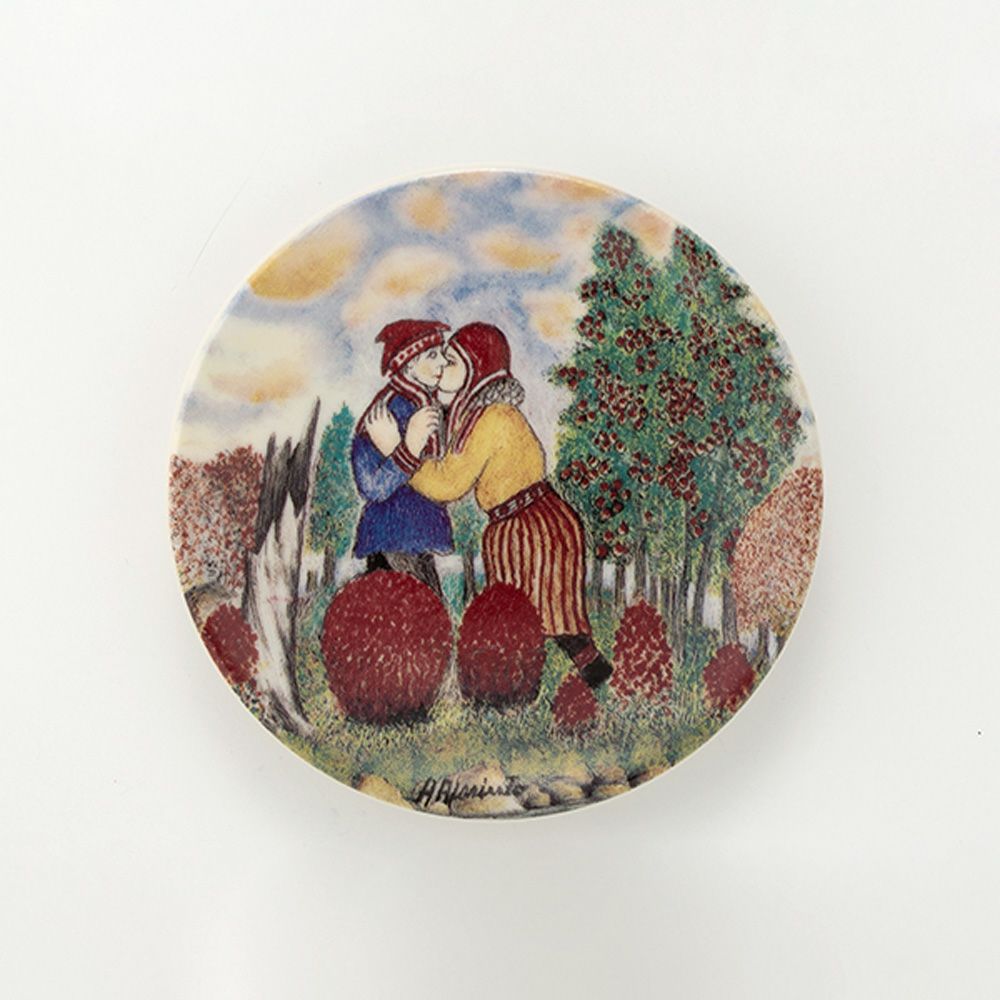 【1点限り】北欧ヴィンテージ アラビア（ARABIA） アンドレアス・アラリスト／A. Alariesto 記念プレート 1986 幸せな人々