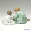 マイセン（Meissen） ヘンチェルの子供シリーズ 900100／73372 砂遊びをする子供
