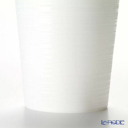 有田焼（やま平窯元 やまへい） エッグシェル ロック 295ml