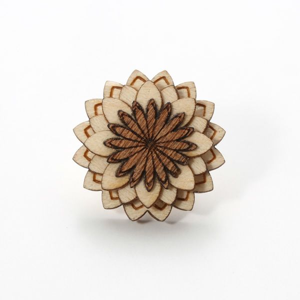 BeWooden LF3 ピンバッジ Cubo Flower