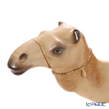 AMIRA 陶磁器製フィギュリン ラクダ 砂漠の舟 【ル・ノーブルオリジナル企画作品】