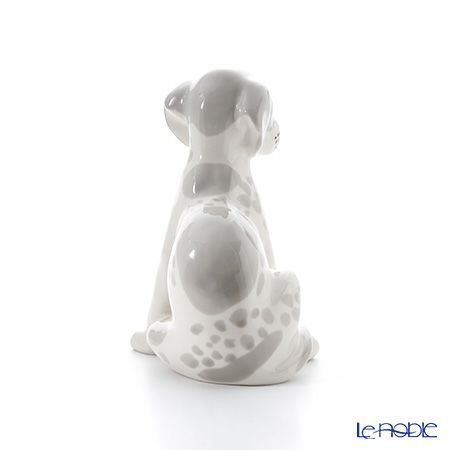 ロシア食器 インペリアル・ポーセリン フィギュリン ビーグル 17cm