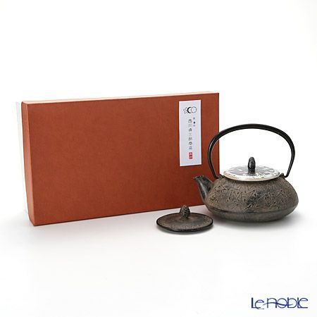 京焼・清水焼 鉄瓶急須 M0134 銀彩松葉 510ml 鉄蓋付