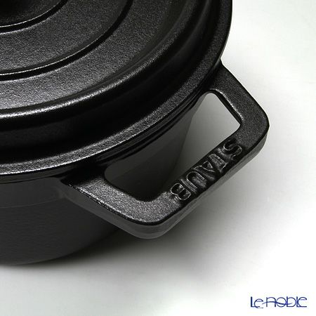 ストウブ（staub） ピコ・ココット ラウンド 20cm／2.2L ブラック