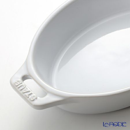 ストウブ（staub） オーバルディッシュ（セラミック製） 17cm／400ml ホワイト