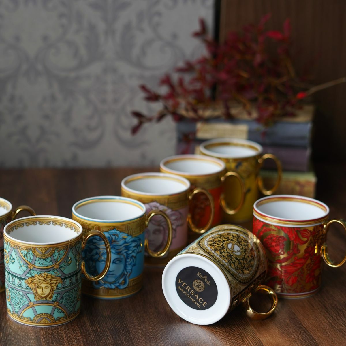 ローゼンタール ヴェルサーチェ／ヴェルサーチ VERSACE メドゥーサ ガーランド マグカップ レッド 300ml