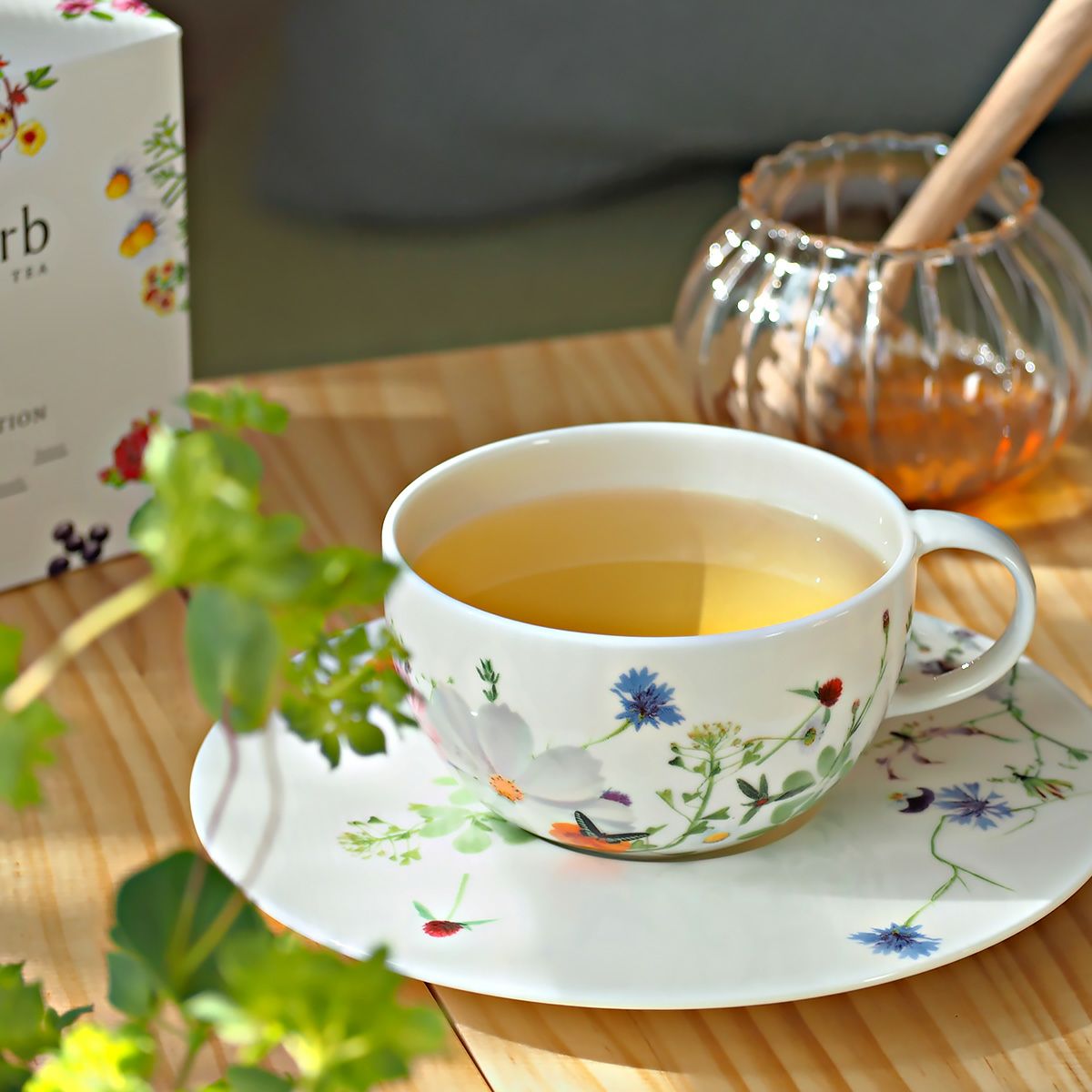 ローゼンタール グランドエア ティーカップ＆ソーサー 250ml