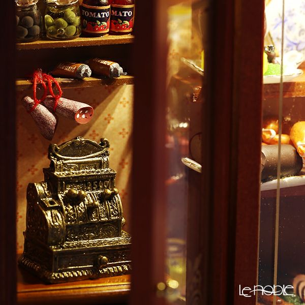 ロイター・ポーセリン ブッチャー ショップ （精肉店） ミニチュア ピクチャーボックス L 102.797／4 ライト付