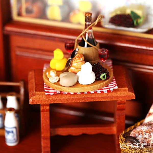 ロイター・ポーセリン チーズ ショップ 102.794／0 ライト付 ミニチュア ドールハウス L