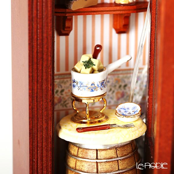 ロイター・ポーセリン チーズ ショップ 102.794／0 ライト付 ミニチュア ドールハウス L