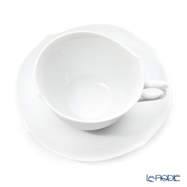 マイセン（Meissen） ホワイトピュア 000001／28633 ティーカップ＆ソーサー 170ml（波の戯れ／レリーフなし）