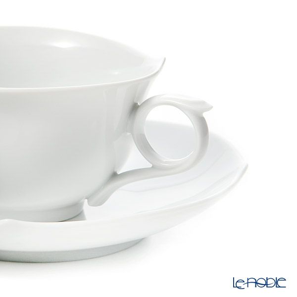 マイセン（Meissen） ホワイトピュア 000001／28633 ティーカップ＆ソーサー 170ml（波の戯れ／レリーフなし）