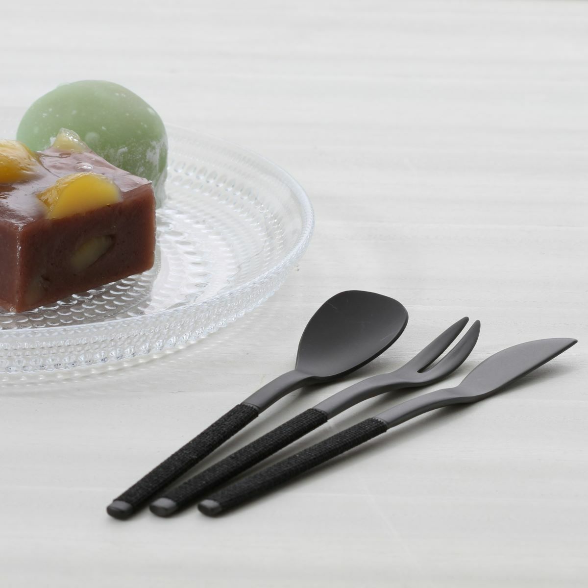 サクライ J-Tone 布着せカトラリー 紗綾 漆黒／漆黒 鶴田一郎デザイン 和菓子ナイフ、スプーン、フォーク 3本セット