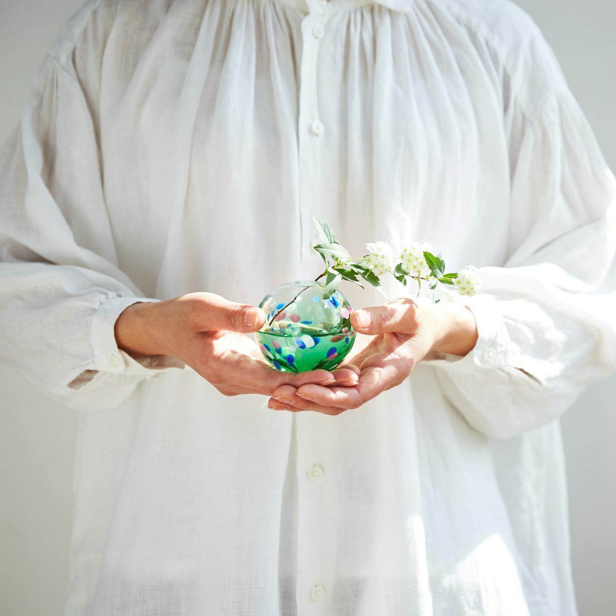 津軽びいどろ 一輪挿し／花瓶 彩手毬（いろてまり）青葉 F-71266