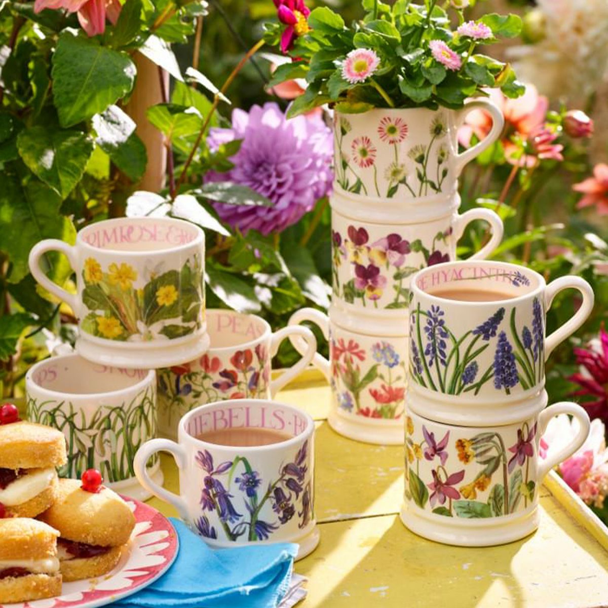 エマ・ブリッジウォーター フラワーズ パンジー スモールマグカップ 24SS