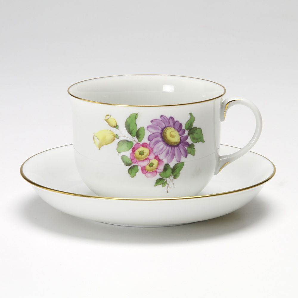 アウガルテン（AUGARTEN） シンプルブーケ（5052F） エゾギク（アスター） コーヒーカップ＆ソーサー 200ml（001）