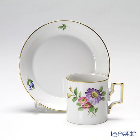 アウガルテン（AUGARTEN） シンプルブーケ（5052F） エゾギク（アスター） モカカップ＆ソーサー ハプスブルク（059）