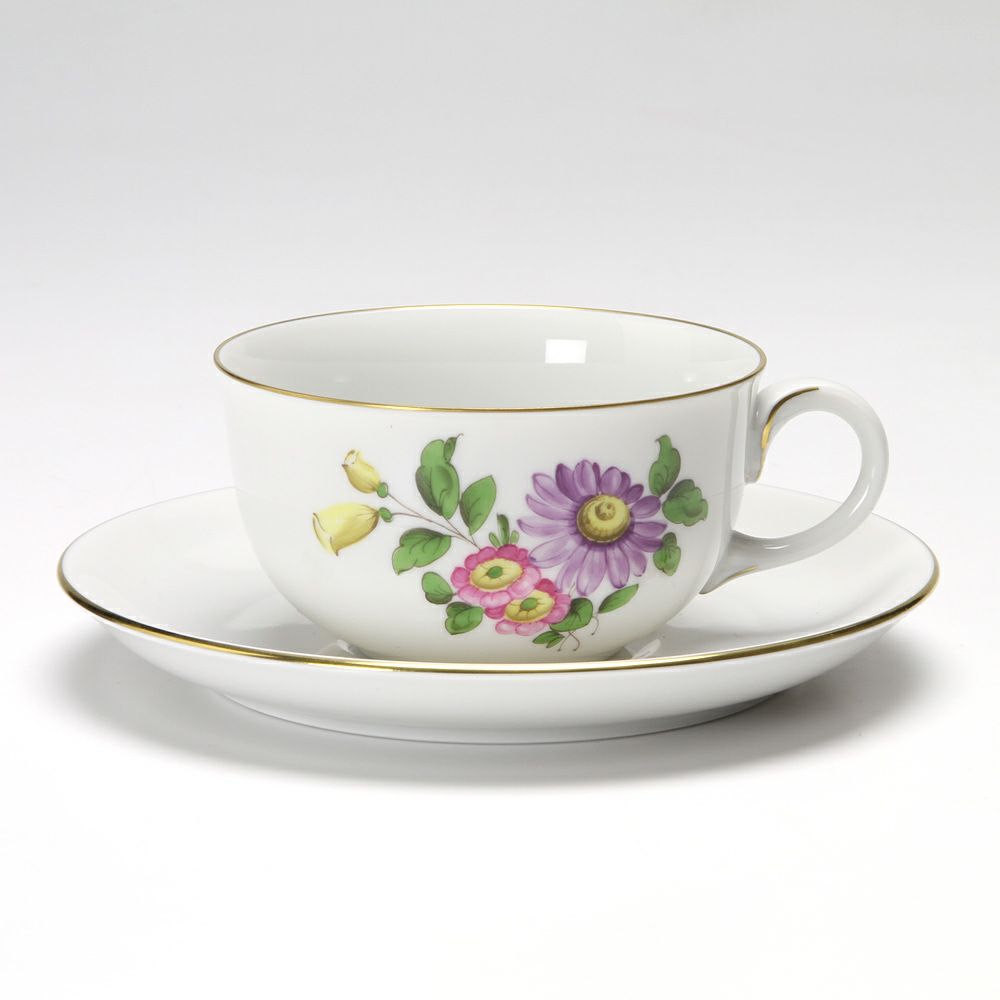 アウガルテン（AUGARTEN） シンプルブーケ（5052F） エゾギク（アスター） ティーカップ＆ソーサー（S） 200ml（001）