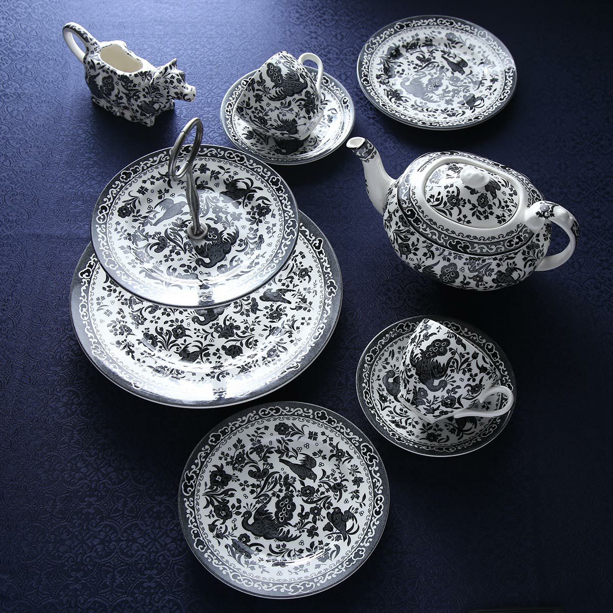 バーレイ ブラックリーガルピーコック プレート 22cm