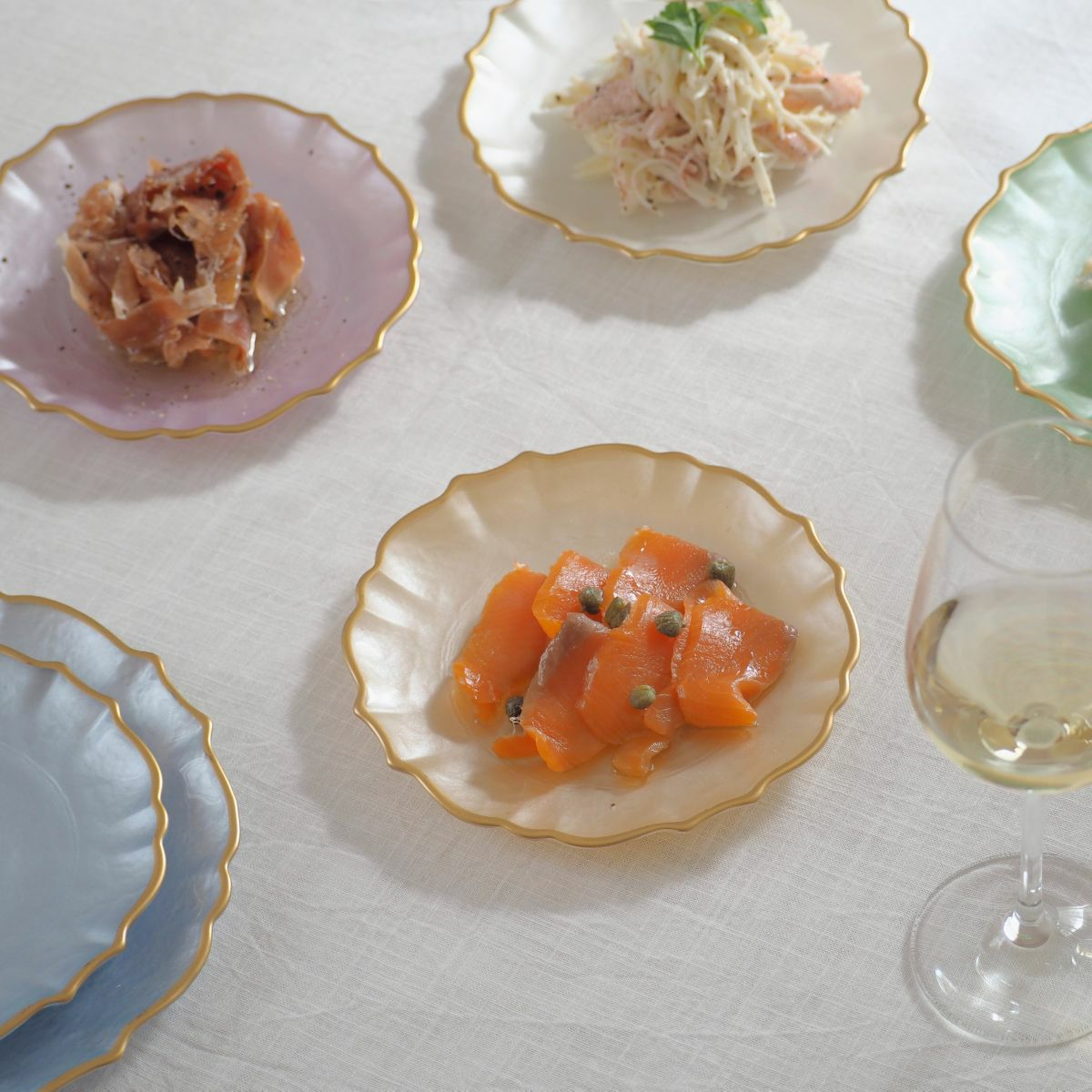 Vetro Felice ヴェトロ フェリーチェ パールクイーン プレート 16cm ライラック 356716