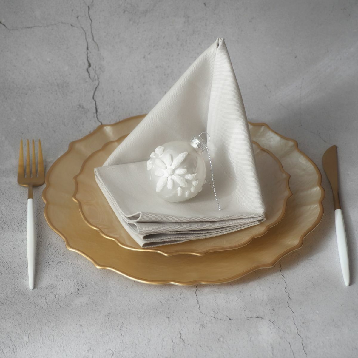 Vetro Felice ヴェトロ フェリーチェ パールクイーン プレート 27cm イエロー 356727