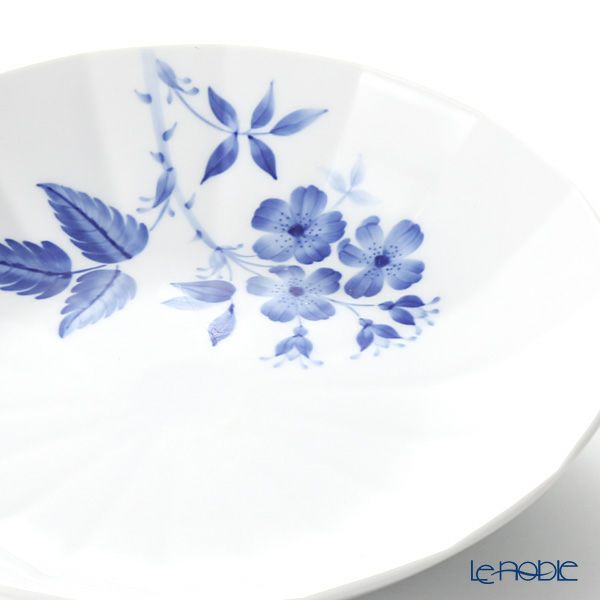 ロイヤルコペンハーゲン（Royal Copenhagen） ブロムスト ディーププレート ローズ 24cm 2901606／1025322