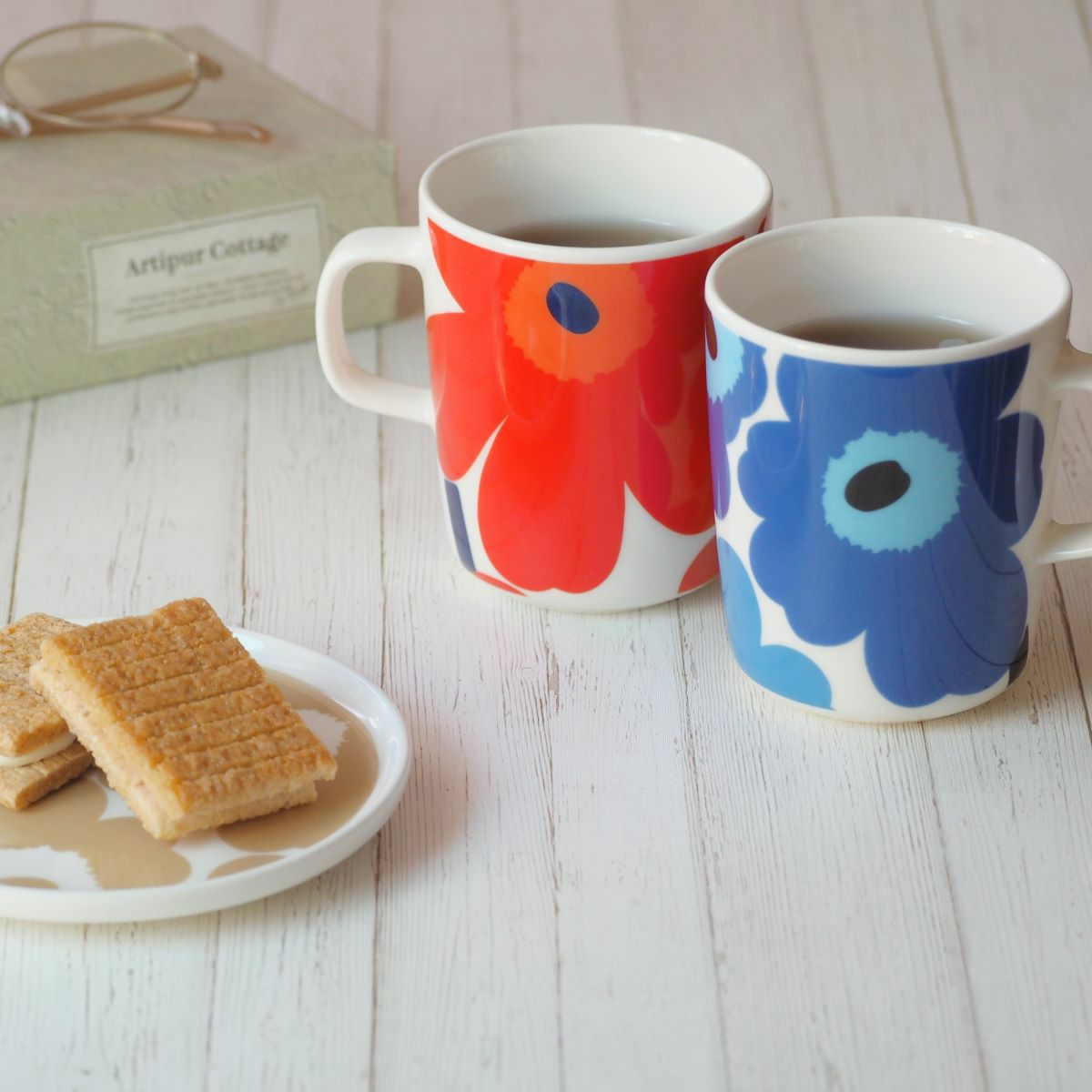 マリメッコ（marimekko） Unikko ウニッコ マグカップ 250ml ホワイト×レッド 63431-001