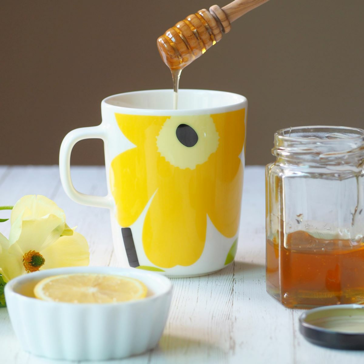 マリメッコ（marimekko） Unikko ウニッコ マグカップ 250ml ホワイト×ライム 63431-020