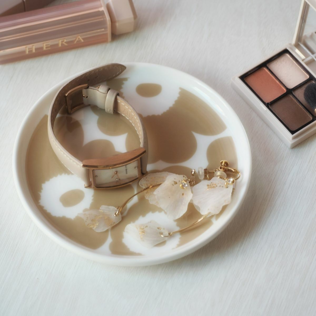 マリメッコ（marimekko） Unikko ウニッコ プレート 13.5cm ホワイト×ベージュ 070398-180／20SS