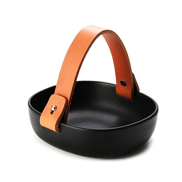 マリメッコ（marimekko） Pikku Koppa／Oiva オイヴァ セラミックバスケット ブラック 12×13cm 070557-900／20AW レザーハンドル付