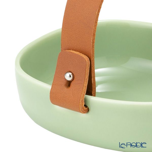 マリメッコ（marimekko） Pikku Koppa／Oiva オイヴァ サービングディッシュ（セラミックバスケット） ライトグリーン 12×13cmレザーハンドル付 072343-600／23SS
