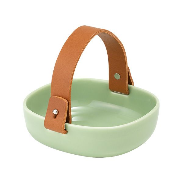マリメッコ（marimekko） Pikku Koppa／Oiva オイヴァ サービングディッシュ（セラミックバスケット） ライトグリーン 12×13cmレザーハンドル付 072343-600／23SS