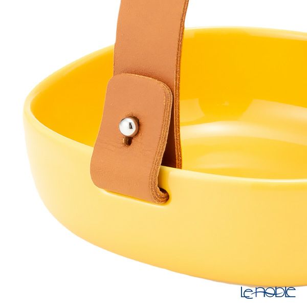 マリメッコ（marimekko） Pikku Koppa／Oiva オイヴァ サービングディッシュ（セラミックバスケット） イエロー 12×13cm レザーハンドル付 072342-200／23SS
