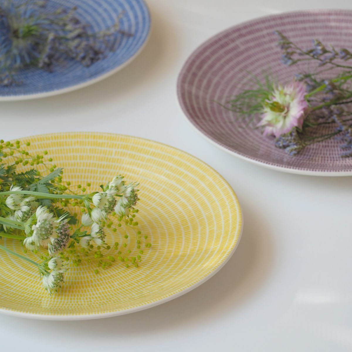 アラビア（ARABIA） 24h Avec アベック パープル プレート 20cm