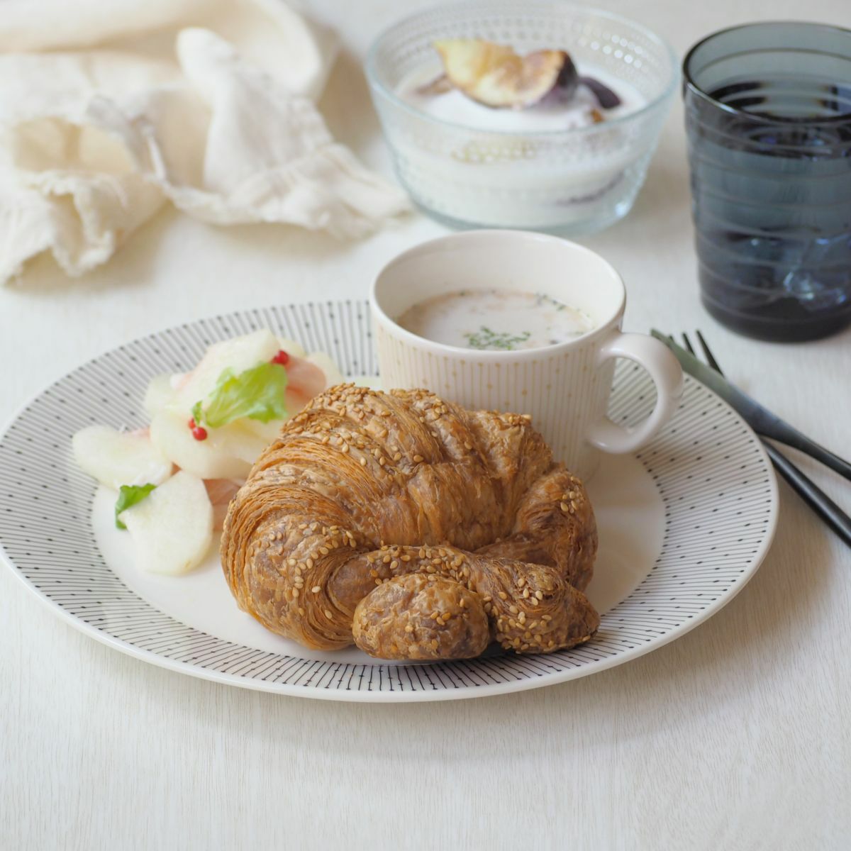 アラビア（ARABIA）マイニオ サラストゥス Mainio Sarastus プレート 25cm 1025648