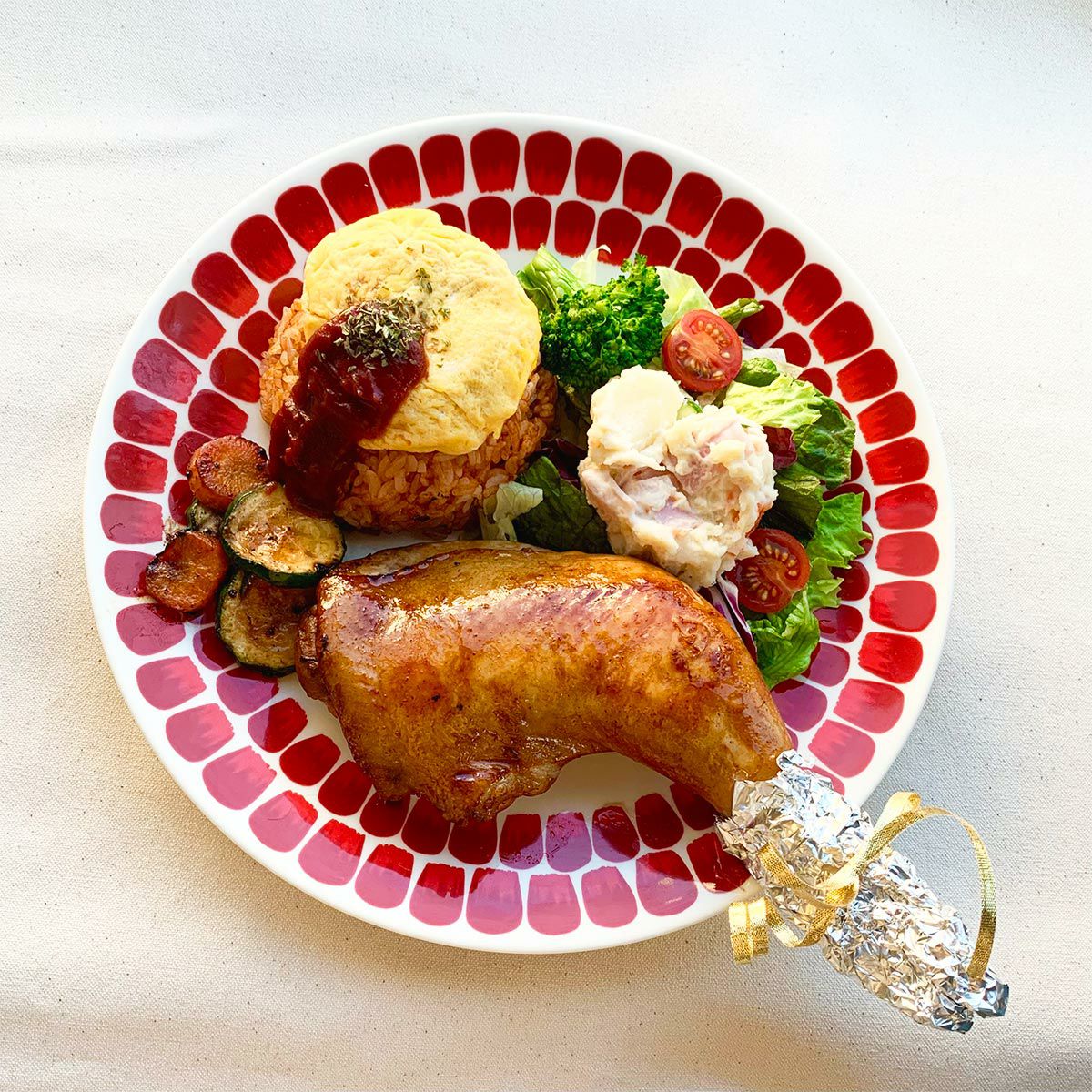 アラビア（ARABIA） 24h トゥオキオ TUOKIO レッド プレート 26cm 1055227