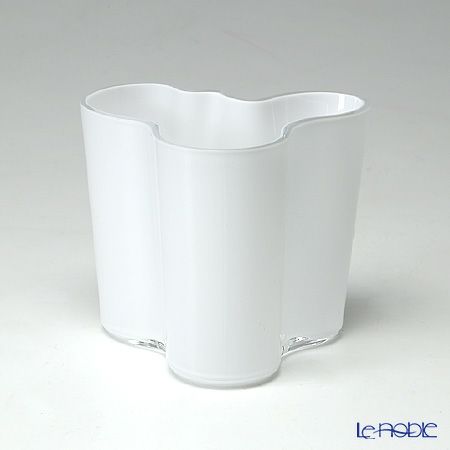 イッタラ（iittala） アルヴァ・アアルト ベース 9.5cm ホワイト