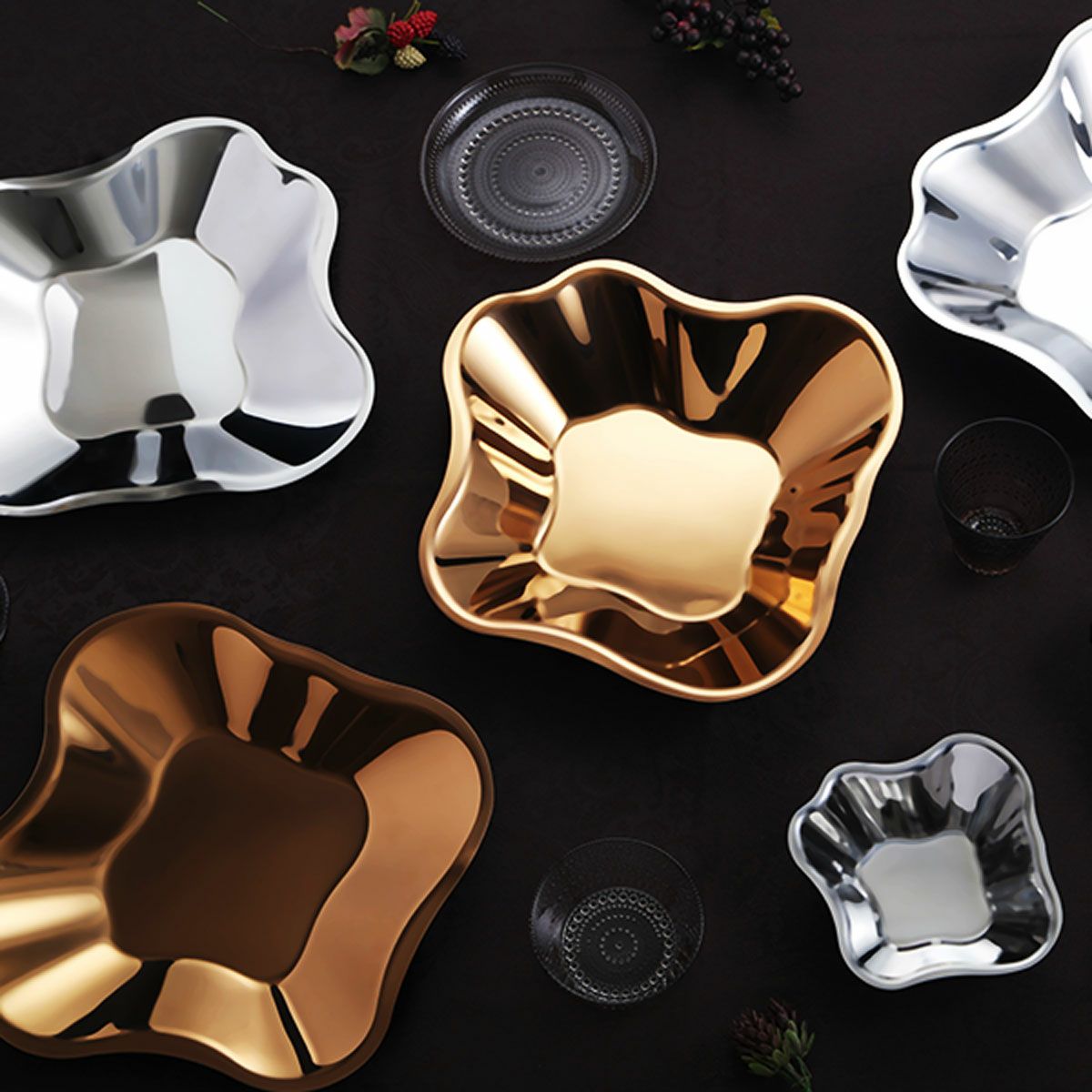 イッタラ（iittala）アルヴァ・アアルト コレクション ステンレスボウル 35.8cm ピンクゴールド 1024455