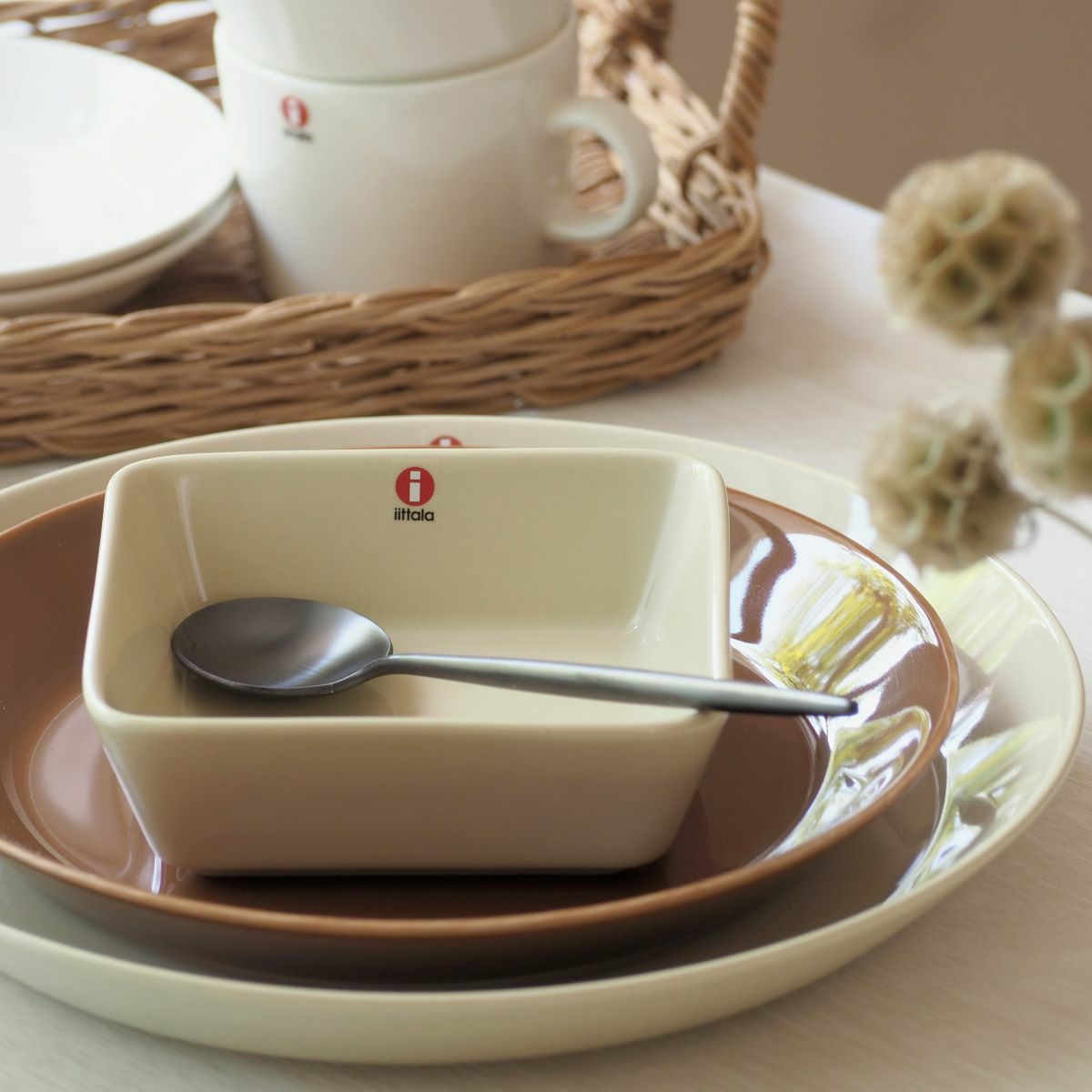 イッタラ（iittala） ティーマ プレート 26cm リネン 1061228