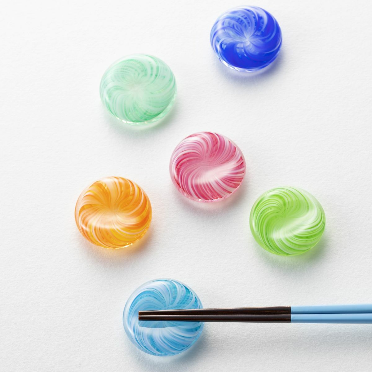 津軽びいどろ 箸置き ル・ノーブルオリジナル 5個セット 渦巻 桜・山吹・萌黄・露草・紺青