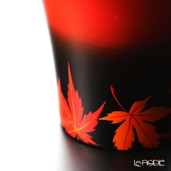 【伝統工芸】輪島塗 ぐい呑 曙塗 紅葉（足元に紅葉） 坂口政昭氏作