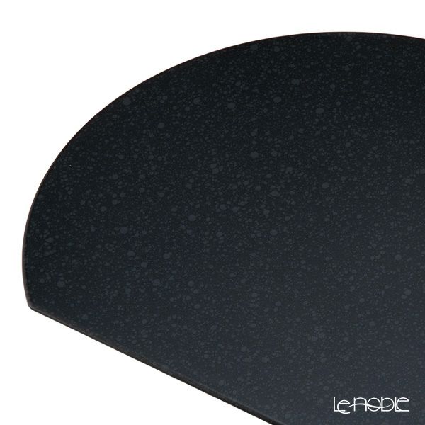 ラックヌーボー マーブルコレクション 半月型プレースマット（S） ブラック
