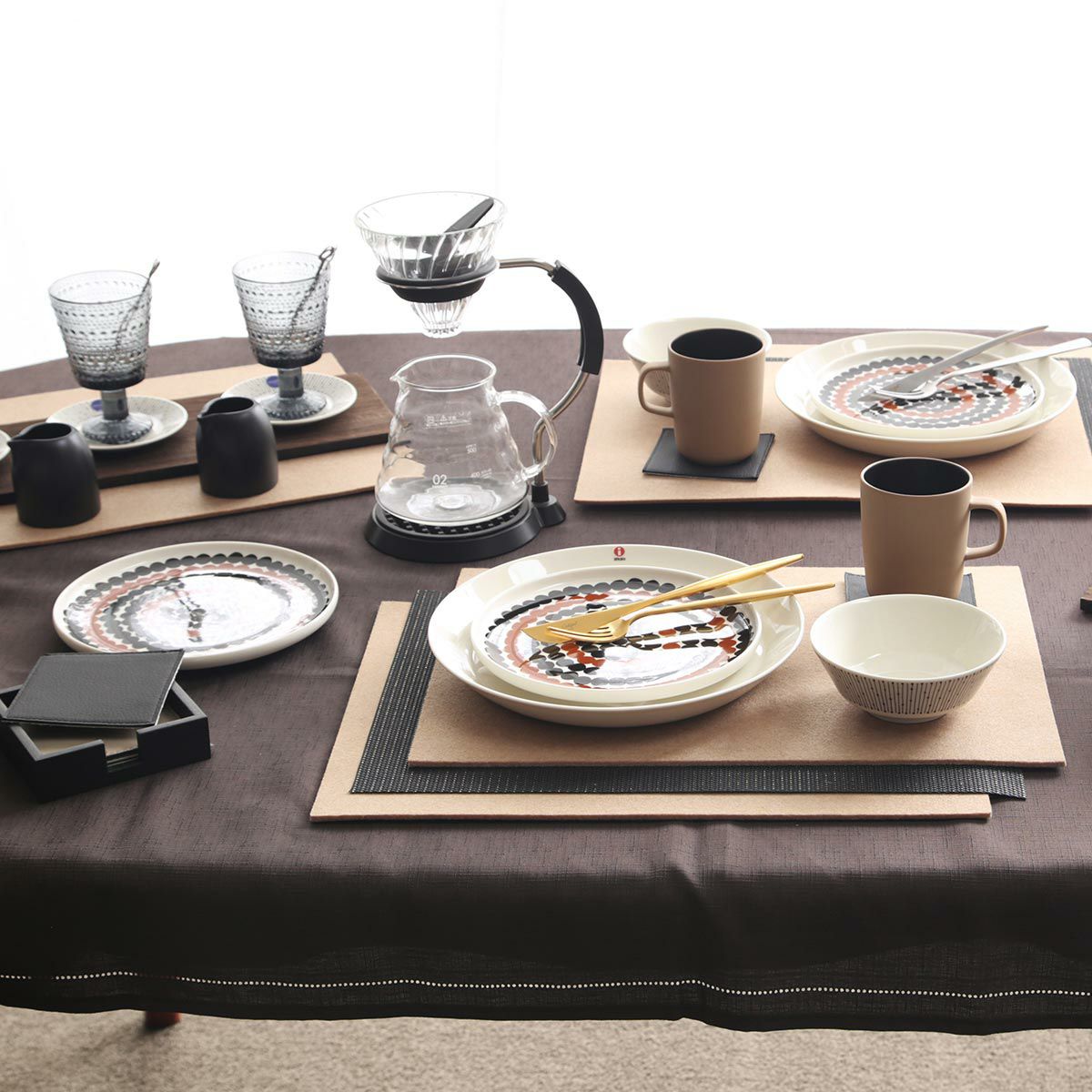 デリア（Deria） コースター スクエア リバーシブル 6枚セット 9×9cm ブラック×ベージュ BRD1800 木製ホルダー付