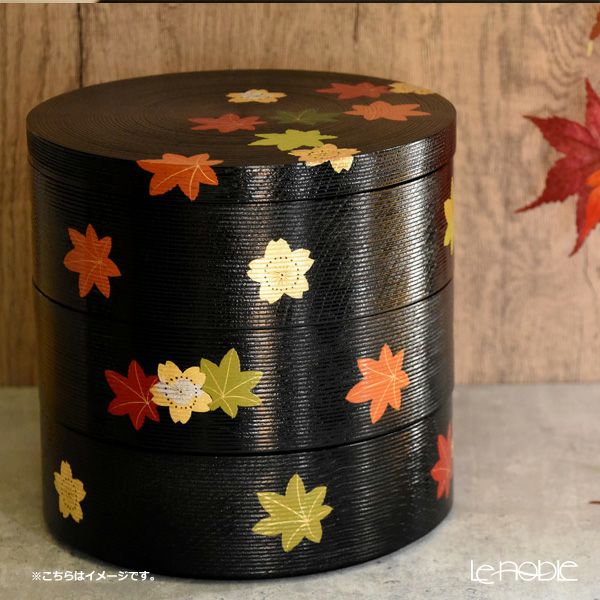 井助 丸三段重箱 千筋 春秋 漆塗り 木製（栓の木）18×H18cm NC-549