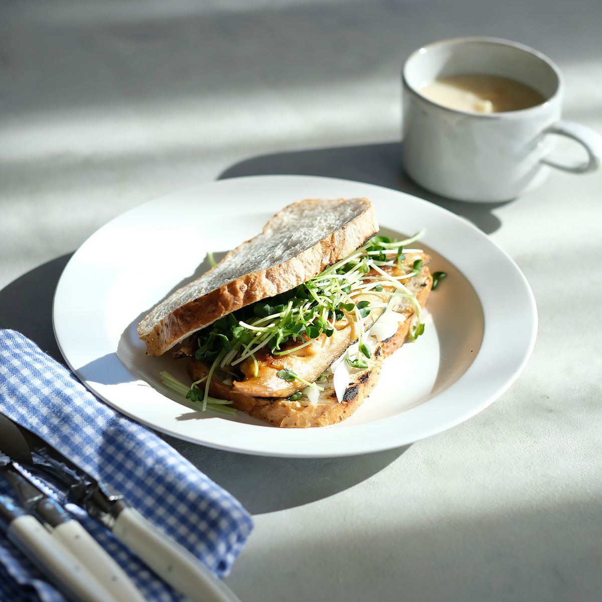 きほんのうつわ 大皿／プレート 24cm 白 滝呂焼