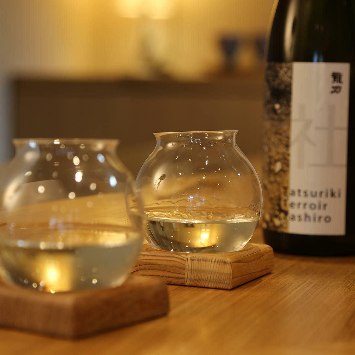 GLASSBACCA（グラスバッカ） 酒器 天頂（てんちょう） by Philippe Jamesse フィリップ・ジャムス ガラス製 ＆ 磁器製 木製台座付 200ml ペア