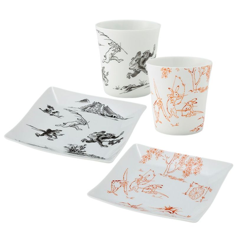 香蘭社 鳥獣戯画 弓矢（赤）＆猿追い（黒） フリーカップ 250ml ＆ 角皿 ペア