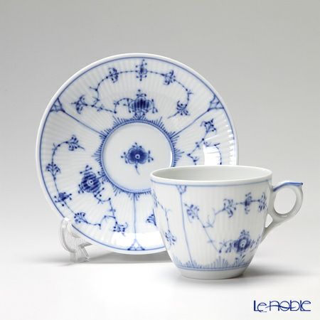 ロイヤルコペンハーゲン（Royal Copenhagen） ブルー フルーテッド プレイン コーヒーカップ＆ソーサー 160ml ペア 1101071／1017173