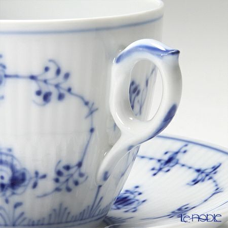 ロイヤルコペンハーゲン（Royal Copenhagen） ブルー フルーテッド プレイン コーヒーカップ＆ソーサー 160ml ペア 1101071／1017173