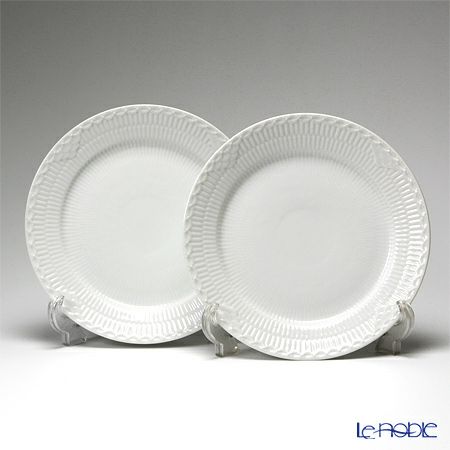 ロイヤルコペンハーゲン（Royal Copenhagen） ホワイト フルーテッド ハーフレース プレート（フラット） 25cm ペア 1128625／1017295